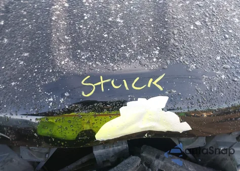 2018 Jeep Grand Cherokee Summit 4X4 z USA, uszkodzony, nr VIN 1C4RJFJG1JC324786